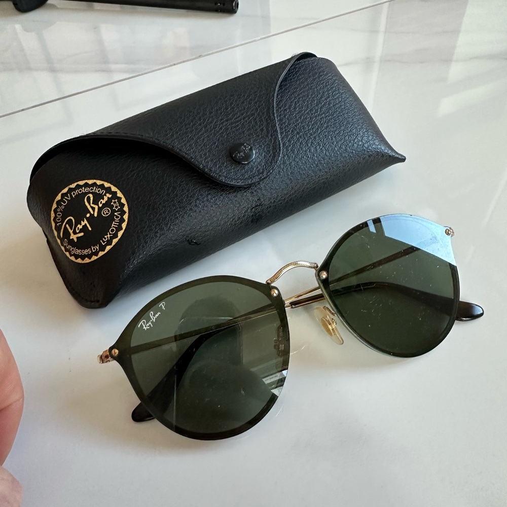 ray ban luxottica